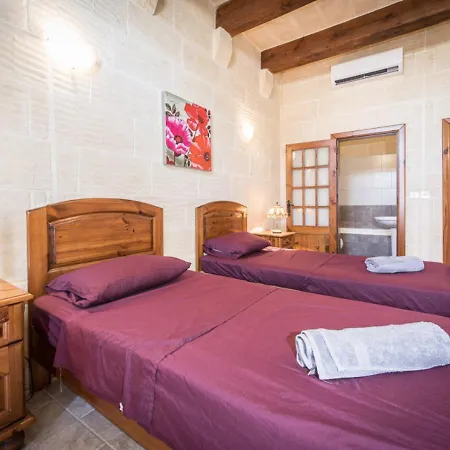 Lighthouse - Ta' Charlon Farmhouse Holiday home